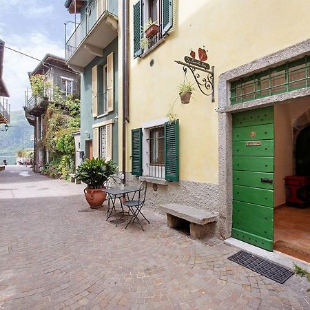 Le Coccinelle Home Mandello del Lario Bagian luar foto