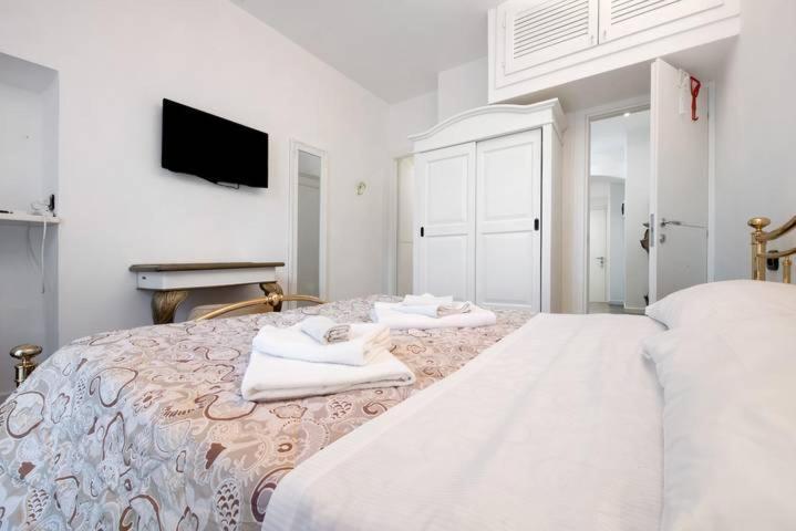 Le Coccinelle Home Mandello del Lario Bagian luar foto