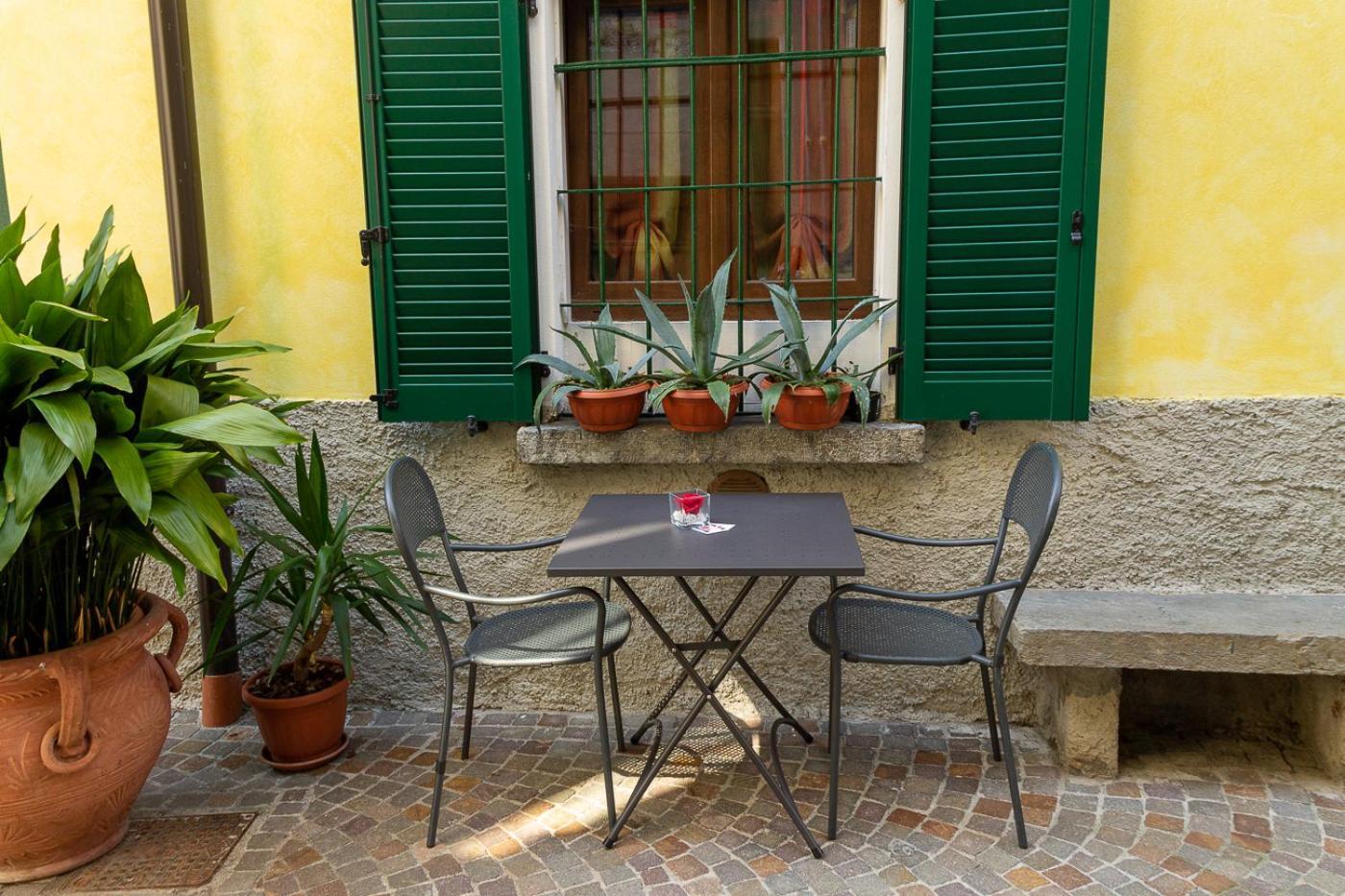 Le Coccinelle Home Mandello del Lario Bagian luar foto